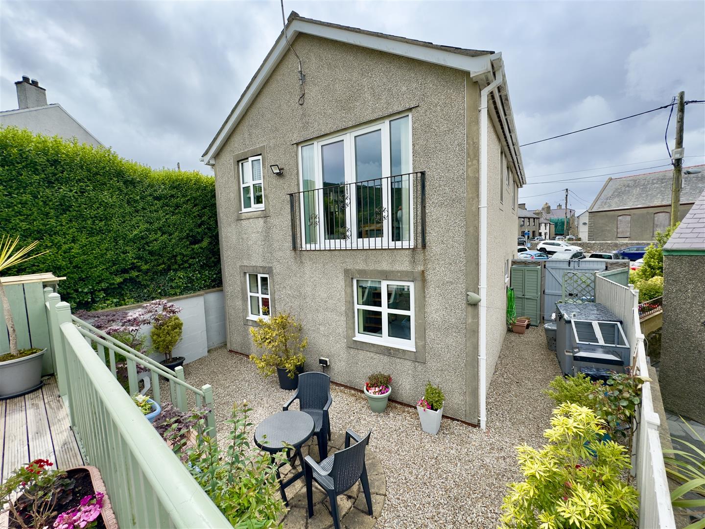 Y Maes, Nefyn, Pwllheli